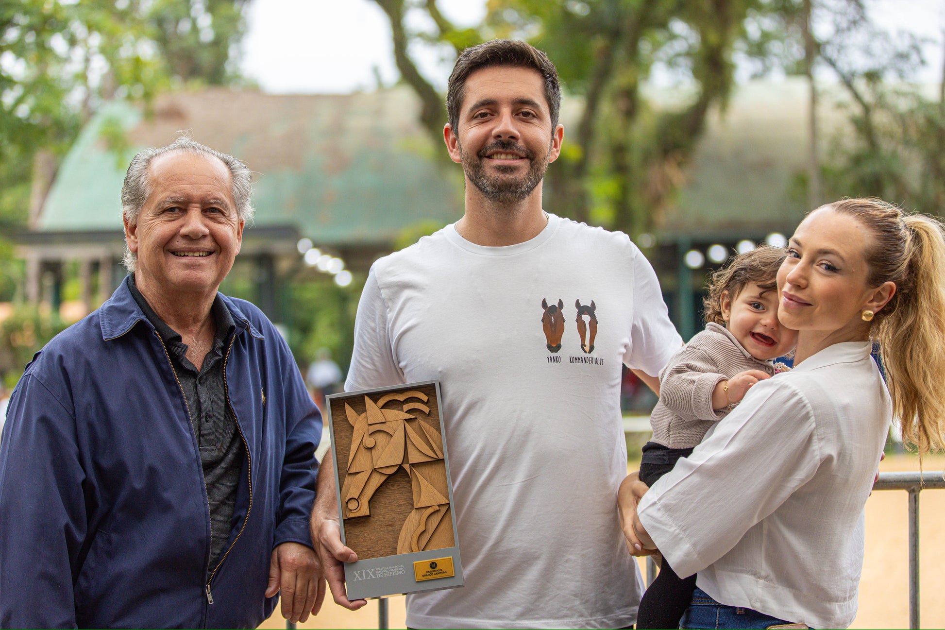 Camiseta Unissex Branca